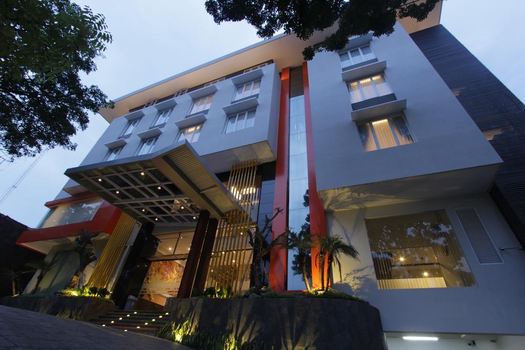 Ardan Hotel Bandung Exterior photo