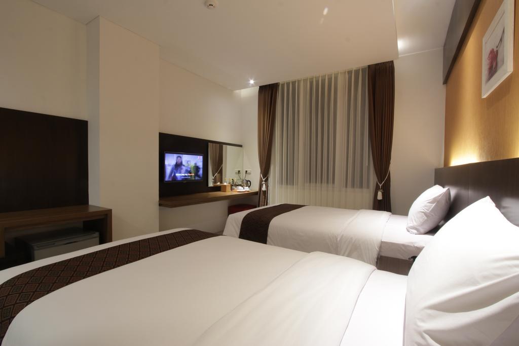 Ardan Hotel Bandung Exterior photo