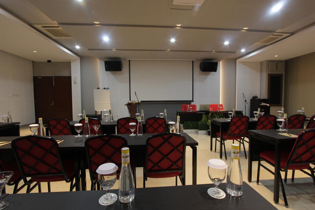Ardan Hotel Bandung Exterior photo